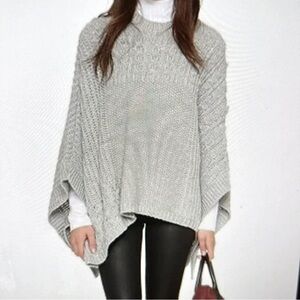 Club Monaco Janeen Gray Thick Knitted Poncho Sweater M L Alpaca Merino Wool